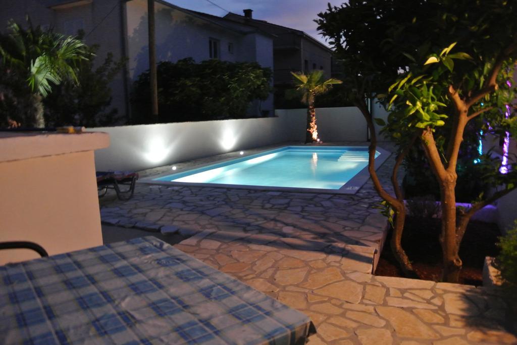 Apartments Priko Stari Grad  Phòng bức ảnh