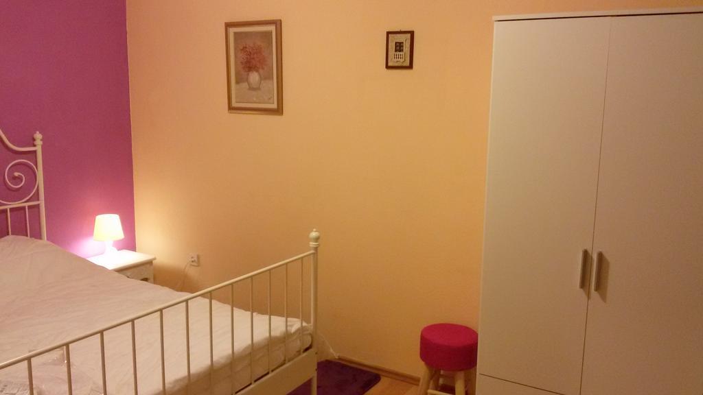 Apartments Priko Stari Grad  Ngoại thất bức ảnh