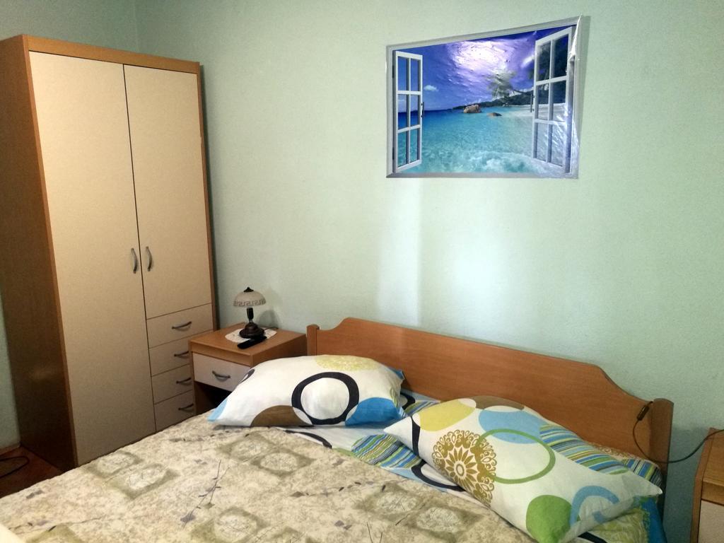 Apartments Priko Stari Grad  Ngoại thất bức ảnh